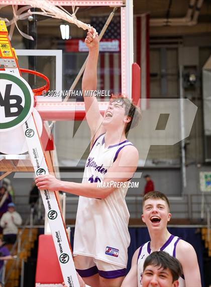 Thumbnail 3 in Hampden vs. Messalonskee (MPA Class A Regional Final) photogallery.