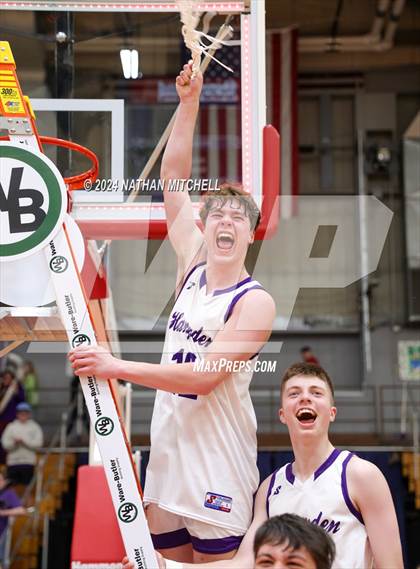 Thumbnail 2 in Hampden vs. Messalonskee (MPA Class A Regional Final) photogallery.