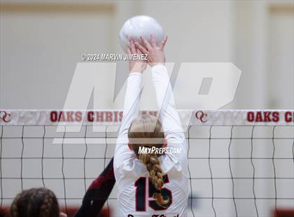 Thumbnail 1 in Palos Verdes vs. Oaks Christian photogallery.