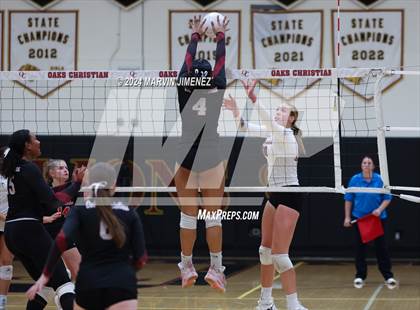 Thumbnail 2 in Palos Verdes vs. Oaks Christian photogallery.