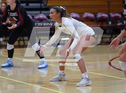 Thumbnail 1 in Palos Verdes vs. Oaks Christian photogallery.