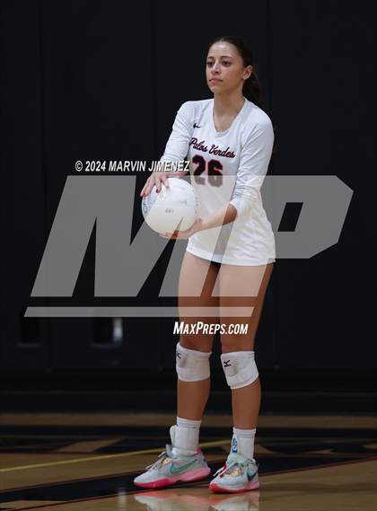 Thumbnail 1 in Palos Verdes vs. Oaks Christian photogallery.