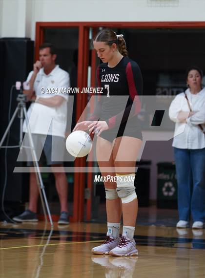 Thumbnail 2 in Palos Verdes vs. Oaks Christian photogallery.
