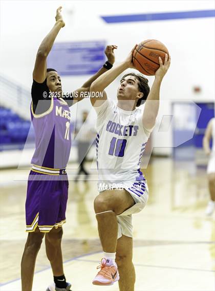 Thumbnail 3 in Marlin @ Robinson photogallery.