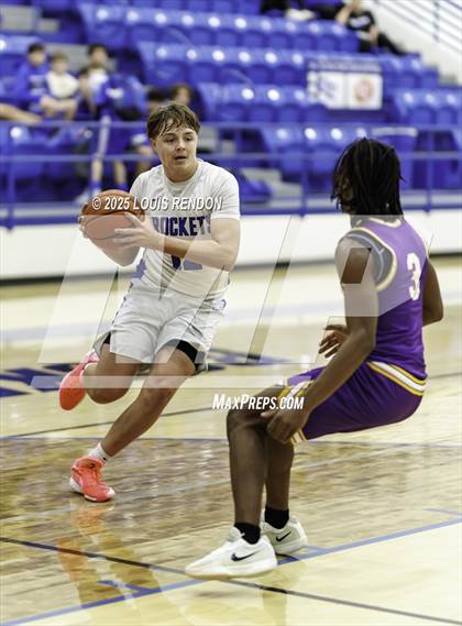 Thumbnail 2 in Marlin @ Robinson photogallery.