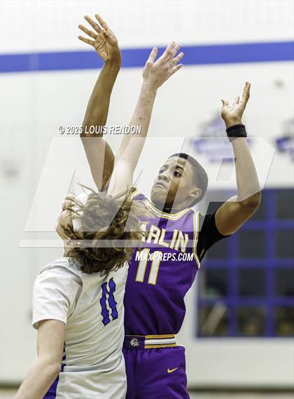 Thumbnail 3 in Marlin @ Robinson photogallery.