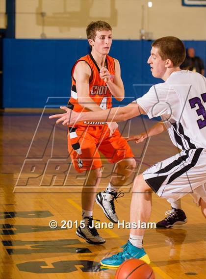 Thumbnail 3 in Croton-Harmon vs John Jay (Putnam Challenge) photogallery.
