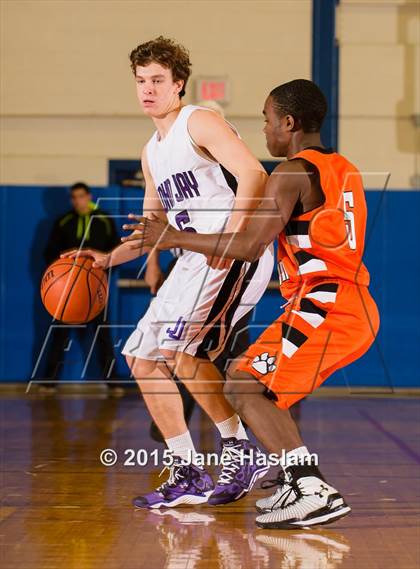 Thumbnail 1 in Croton-Harmon vs John Jay (Putnam Challenge) photogallery.