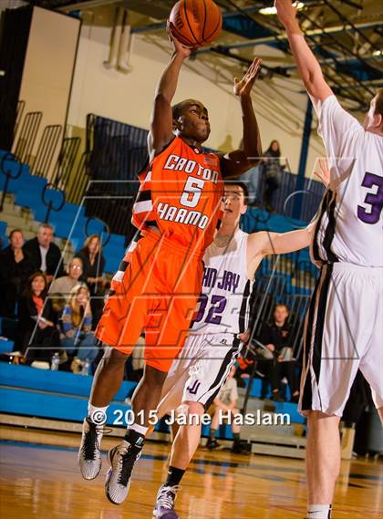 Thumbnail 1 in Croton-Harmon vs John Jay (Putnam Challenge) photogallery.