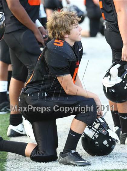 Thumbnail 2 in Grace Community vs Gilmer photogallery.