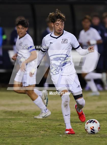 Thumbnail 3 in Bellarmine College Prep vs. Everett Alvarez (CIFCCS D1 Championship) photogallery.