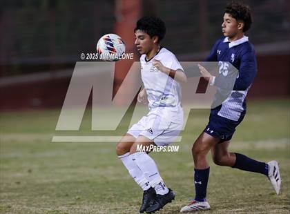 Thumbnail 3 in Bellarmine College Prep vs. Everett Alvarez (CIFCCS D1 Championship) photogallery.