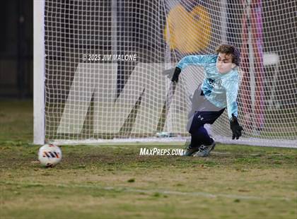 Thumbnail 3 in Bellarmine College Prep vs. Everett Alvarez (CIFCCS D1 Championship) photogallery.