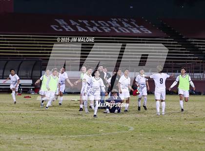 Thumbnail 3 in Bellarmine College Prep vs. Everett Alvarez (CIFCCS D1 Championship) photogallery.