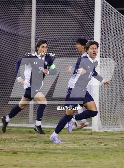 Thumbnail 3 in Bellarmine College Prep vs. Everett Alvarez (CIFCCS D1 Championship) photogallery.