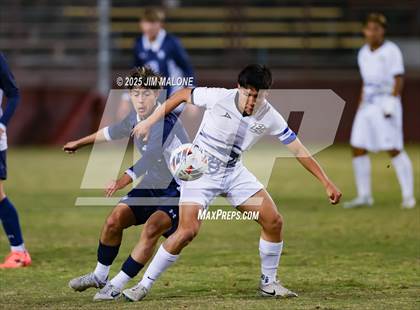 Thumbnail 2 in Bellarmine College Prep vs. Everett Alvarez (CIFCCS D1 Championship) photogallery.
