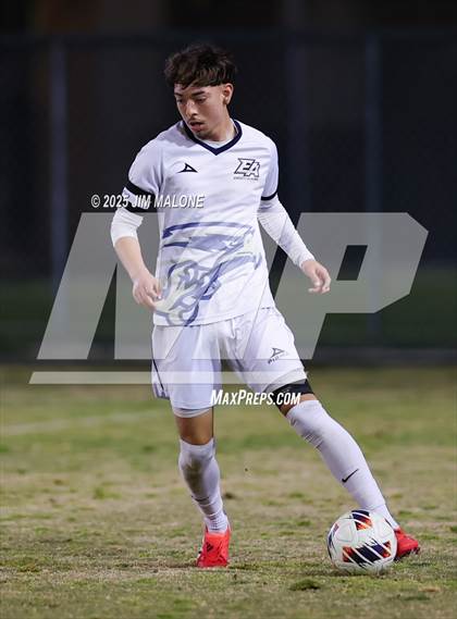 Thumbnail 3 in Bellarmine College Prep vs. Everett Alvarez (CIFCCS D1 Championship) photogallery.
