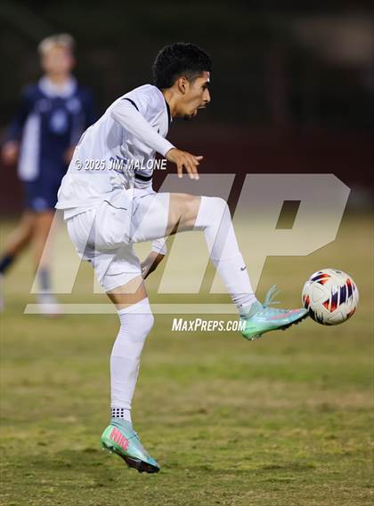 Thumbnail 3 in Bellarmine College Prep vs. Everett Alvarez (CIFCCS D1 Championship) photogallery.