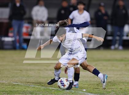Thumbnail 2 in Bellarmine College Prep vs. Everett Alvarez (CIFCCS D1 Championship) photogallery.