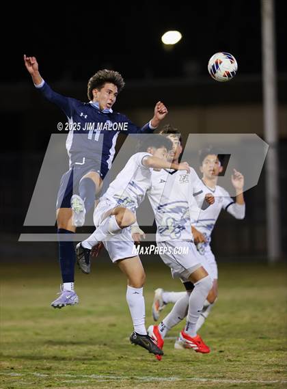 Thumbnail 2 in Bellarmine College Prep vs. Everett Alvarez (CIFCCS D1 Championship) photogallery.