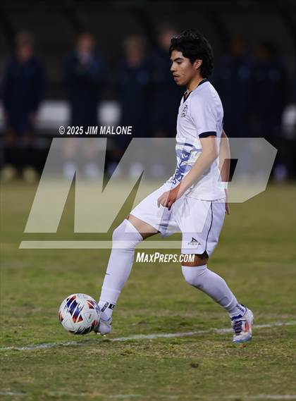 Thumbnail 3 in Bellarmine College Prep vs. Everett Alvarez (CIFCCS D1 Championship) photogallery.