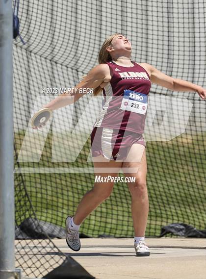 Thumbnail 3 in Class 3 Discus (MSHSAA State Championship) photogallery.