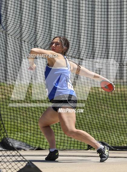 Thumbnail 1 in Class 3 Discus (MSHSAA State Championship) photogallery.