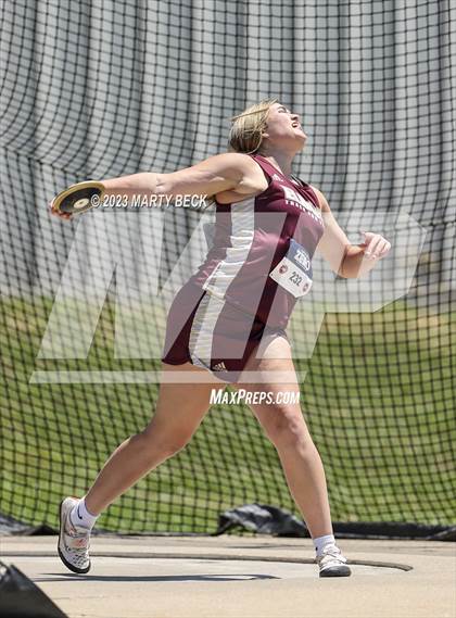 Thumbnail 3 in Class 3 Discus (MSHSAA State Championship) photogallery.