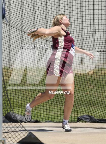 Thumbnail 2 in Class 3 Discus (MSHSAA State Championship) photogallery.