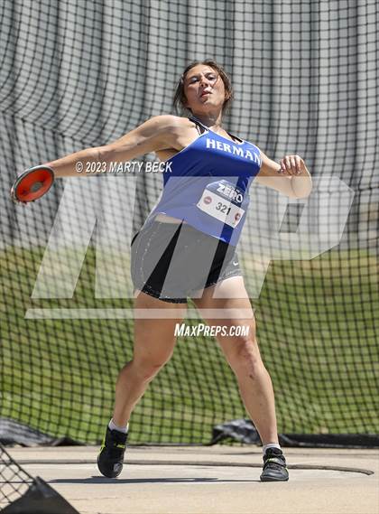 Thumbnail 3 in Class 3 Discus (MSHSAA State Championship) photogallery.