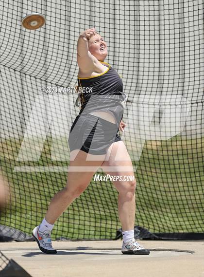 Thumbnail 2 in Class 3 Discus (MSHSAA State Championship) photogallery.