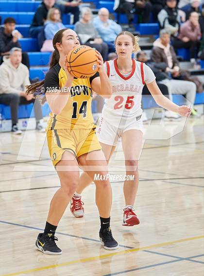 Thumbnail 1 in Bishop O'Dowd vs. Buchanan (Pinole Valley Tip-Off Classic) photogallery.