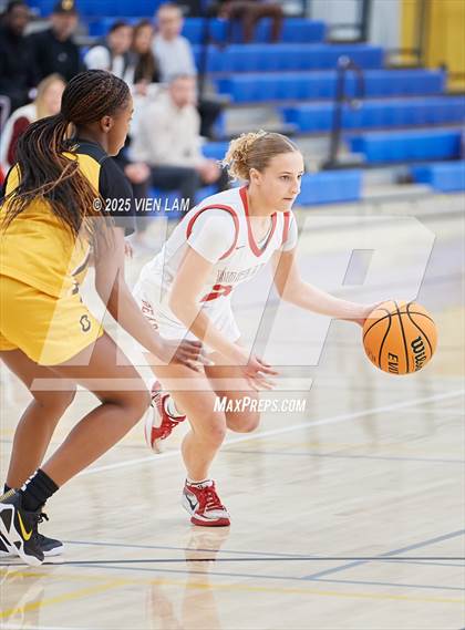 Thumbnail 2 in Bishop O'Dowd vs. Buchanan (Pinole Valley Tip-Off Classic) photogallery.