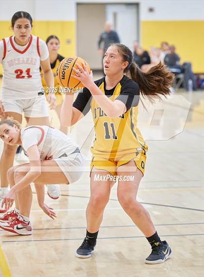 Thumbnail 3 in Bishop O'Dowd vs. Buchanan (Pinole Valley Tip-Off Classic) photogallery.
