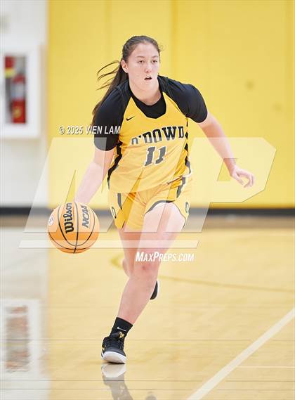 Thumbnail 1 in Bishop O'Dowd vs. Buchanan (Pinole Valley Tip-Off Classic) photogallery.