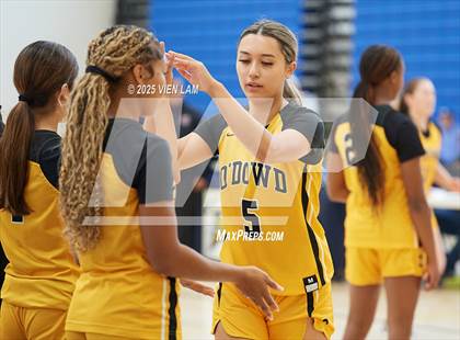 Thumbnail 3 in Bishop O'Dowd vs. Buchanan (Pinole Valley Tip-Off Classic) photogallery.