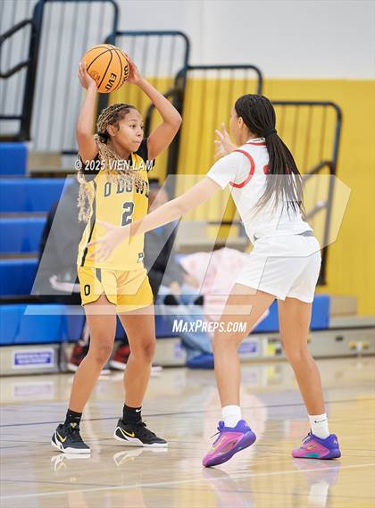 Thumbnail 2 in Bishop O'Dowd vs. Buchanan (Pinole Valley Tip-Off Classic) photogallery.