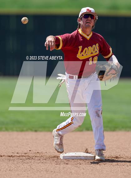 Thumbnail 3 in Valor Christian vs. Rocky Mountain (CHSAA 5A State 1st Round) photogallery.