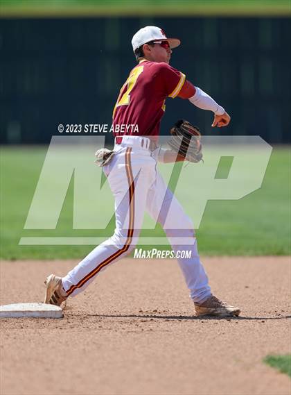 Thumbnail 1 in Valor Christian vs. Rocky Mountain (CHSAA 5A State 1st Round) photogallery.
