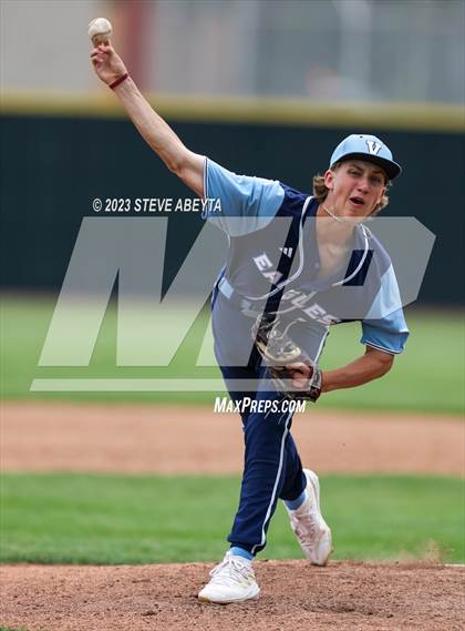 Thumbnail 1 in Valor Christian vs. Rocky Mountain (CHSAA 5A State 1st Round) photogallery.
