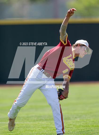 Thumbnail 2 in Valor Christian vs. Rocky Mountain (CHSAA 5A State 1st Round) photogallery.