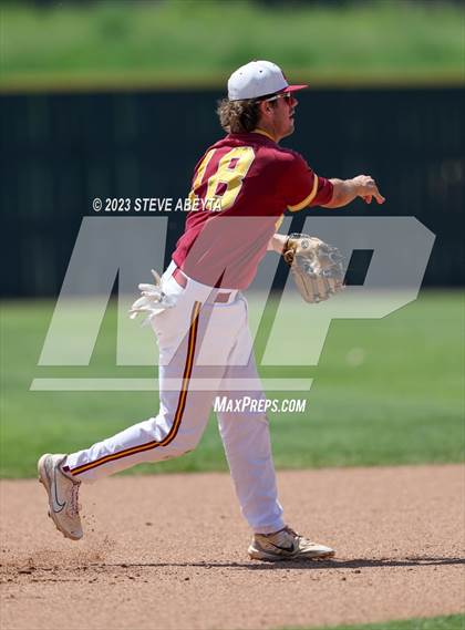Thumbnail 1 in Valor Christian vs. Rocky Mountain (CHSAA 5A State 1st Round) photogallery.