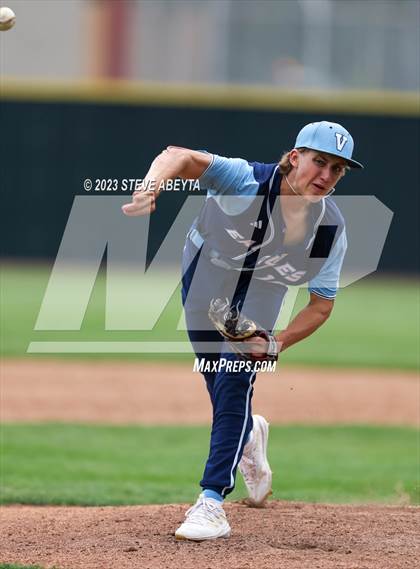 Thumbnail 2 in Valor Christian vs. Rocky Mountain (CHSAA 5A State 1st Round) photogallery.