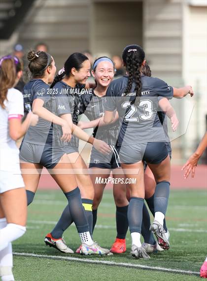 Thumbnail 1 in Whitney @ Archbishop Mitty photogallery.