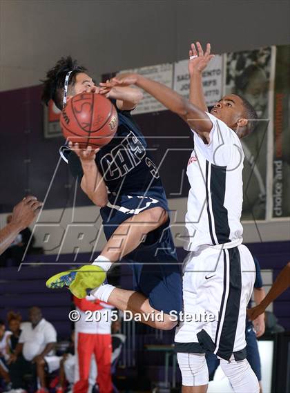 Thumbnail 2 in West Ranch vs. Lawndale (St. Hope Elite Classic) photogallery.