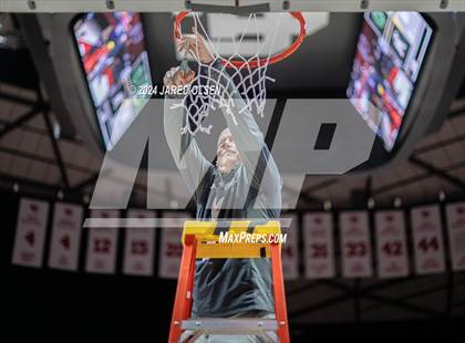 Thumbnail 1 in Alta vs. Olympus (UHSAA 5A Final) photogallery.