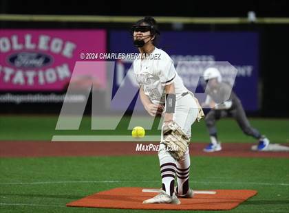 Thumbnail 1 in Lewisville vs. MacArthur (NFCA Leadoff Classic) photogallery.