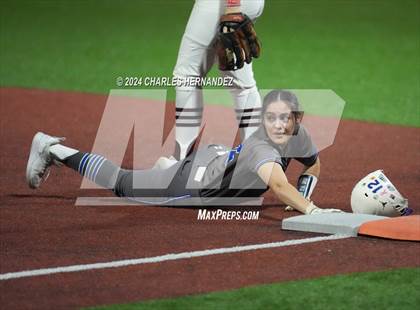 Thumbnail 3 in Lewisville vs. MacArthur (NFCA Leadoff Classic) photogallery.