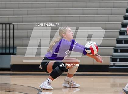 Thumbnail 3 in Seymour @ Avon (Avon Classic) photogallery.