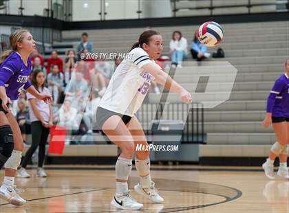 Thumbnail 2 in Seymour @ Avon (Avon Classic) photogallery.